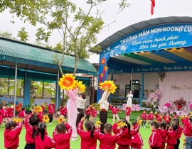 Giờ thể dục sáng tại trung tâm